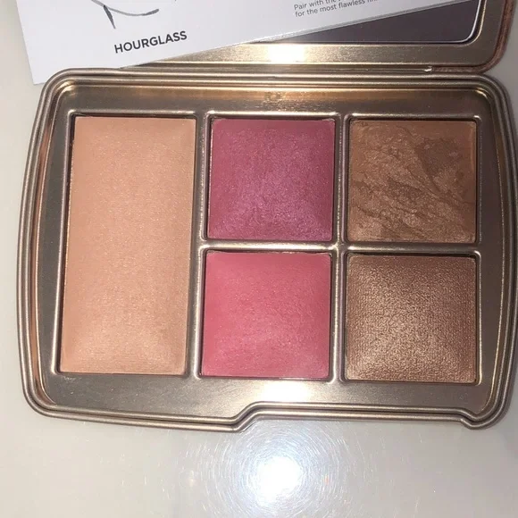 Hourglass Ambient Lighting Edit Universe Unlocked 5 Pan Face Palette 9.6g NIB - Picture 5 of 16